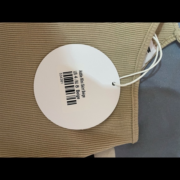 Cross Beige Crop Top - Picture 2 of 2